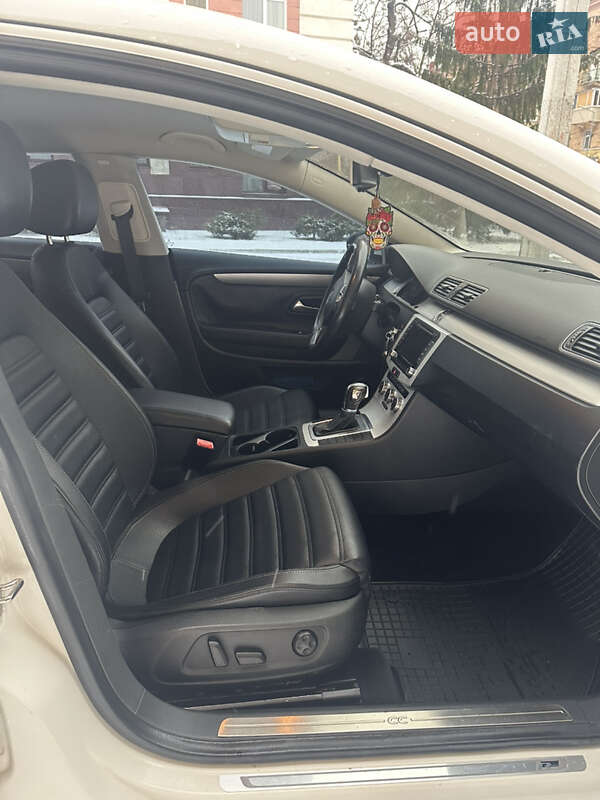 Купе Volkswagen CC / Passat CC 2013 в Харькове