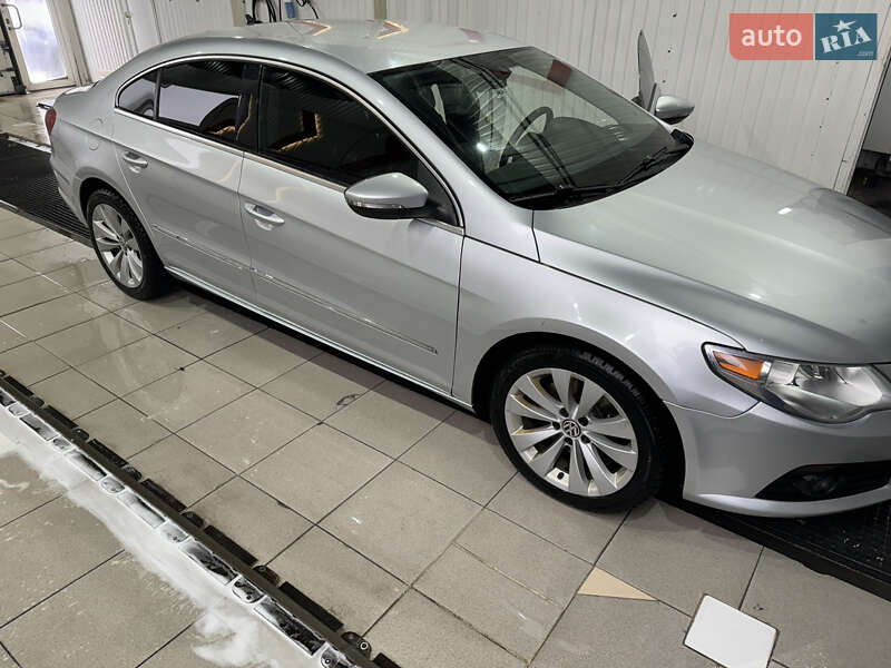 Купе Volkswagen CC / Passat CC 2011 в Белой Церкви