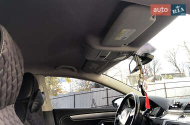 Купе Volkswagen CC / Passat CC 2011 в 