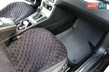 Купе Volkswagen CC / Passat CC 2011 в 