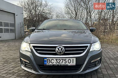 Купе Volkswagen CC / Passat CC 2010 в Львове