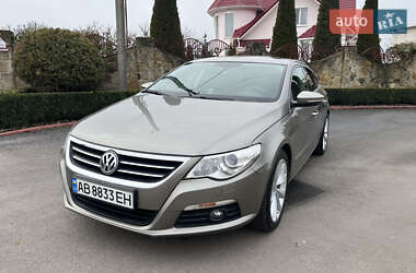 Купе Volkswagen CC / Passat CC 2010 в Могилев-Подольске