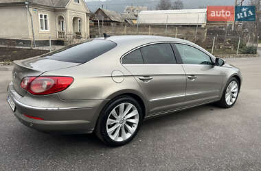 Купе Volkswagen CC / Passat CC 2010 в Могилев-Подольске