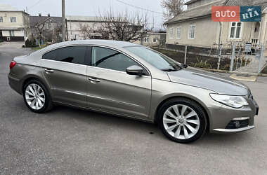 Купе Volkswagen CC / Passat CC 2010 в Могилев-Подольске