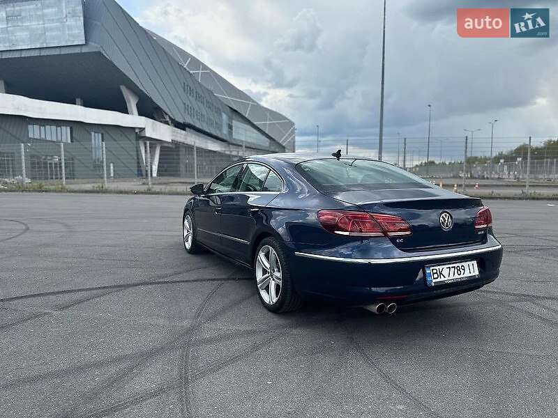 Купе Volkswagen CC / Passat CC 2012 в Львове