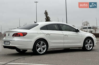 Купе Volkswagen CC / Passat CC 2012 в Києві