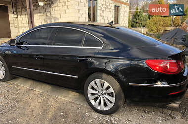 Купе Volkswagen CC / Passat CC 2011 в 