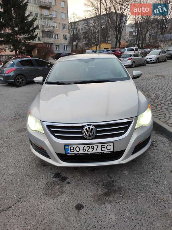 Купе Volkswagen CC / Passat CC 2011 в Тернополі