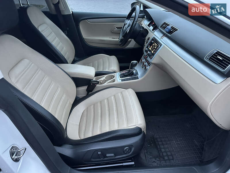 Купе Volkswagen CC / Passat CC 2012 в Днепре