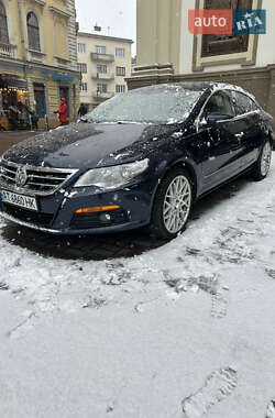 Купе Volkswagen CC / Passat CC 2011 в Івано-Франківську