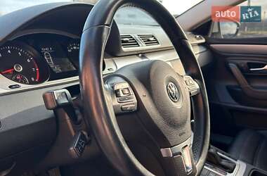 Купе Volkswagen CC / Passat CC 2013 в Теофіполі