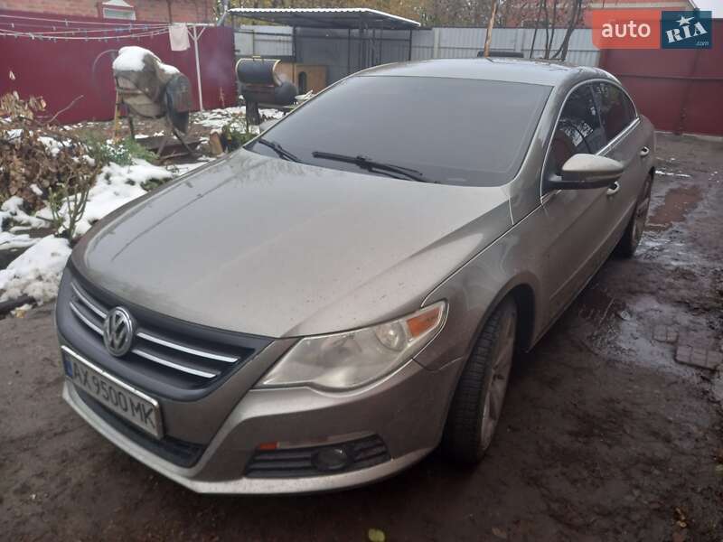 Volkswagen CC / Passat CC 2011