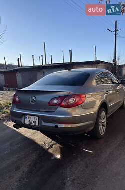 Купе Volkswagen CC / Passat CC 2010 в 