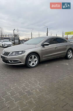 Купе Volkswagen CC / Passat CC 2013 в Львове