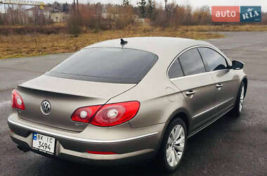 Купе Volkswagen CC / Passat CC 2010 в 