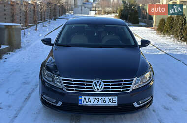 Купе Volkswagen CC / Passat CC 2012 в Чернівцях