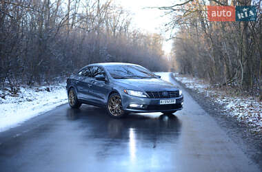 Купе Volkswagen CC / Passat CC 2012 в Белой Церкви