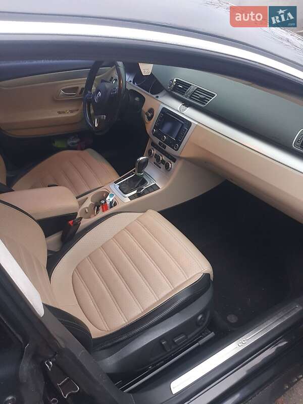 Купе Volkswagen CC / Passat CC 2013 в Гадяче