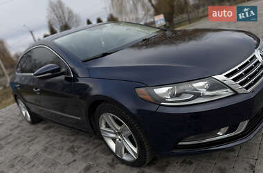 Купе Volkswagen CC / Passat CC 2012 в Здолбуніві