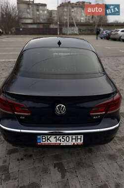 Купе Volkswagen CC / Passat CC 2012 в Здолбуніві