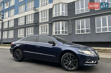 Купе Volkswagen CC / Passat CC 2013 в Киеве