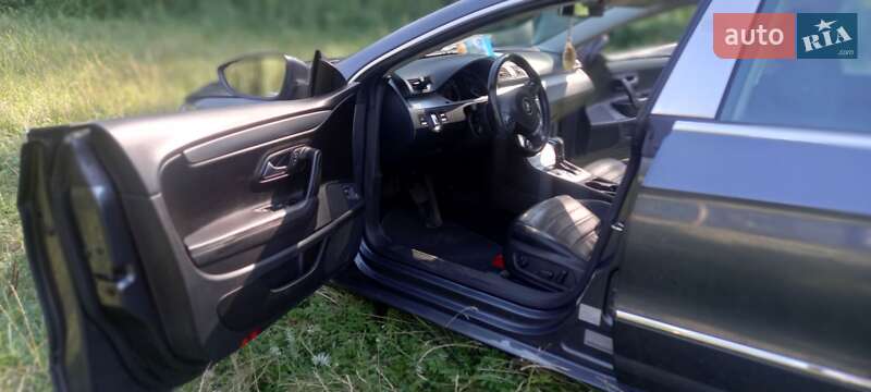 Купе Volkswagen CC / Passat CC 2010 в Луцке