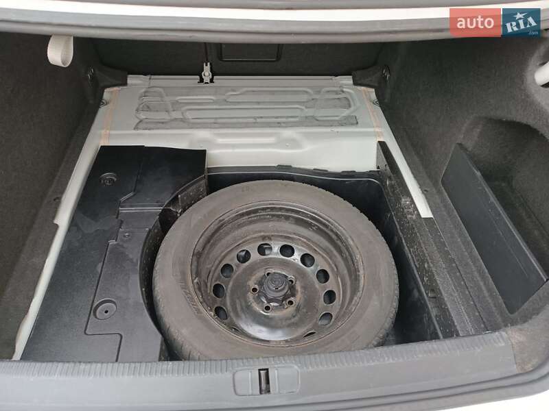 Купе Volkswagen CC / Passat CC 2011 в Луцьку