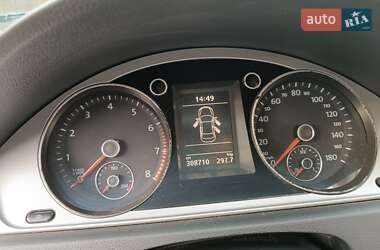 Купе Volkswagen CC / Passat CC 2011 в 