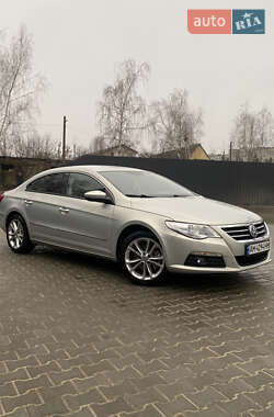 Купе Volkswagen CC / Passat CC 2010 в 