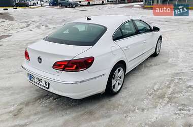 Купе Volkswagen CC / Passat CC 2015 в 