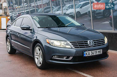 Купе Volkswagen CC / Passat CC 2012 в Києві