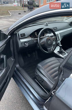 Купе Volkswagen CC / Passat CC 2010 в 