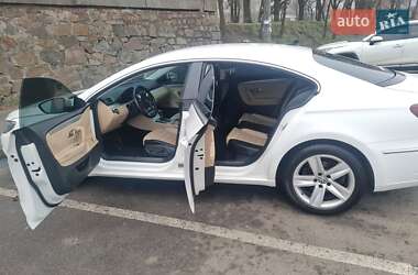 Купе Volkswagen CC / Passat CC 2013 в 