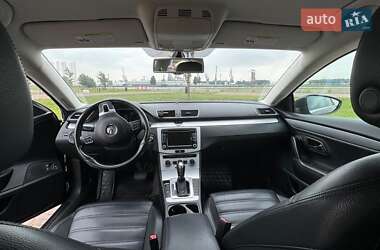 Купе Volkswagen CC / Passat CC 2012 в 