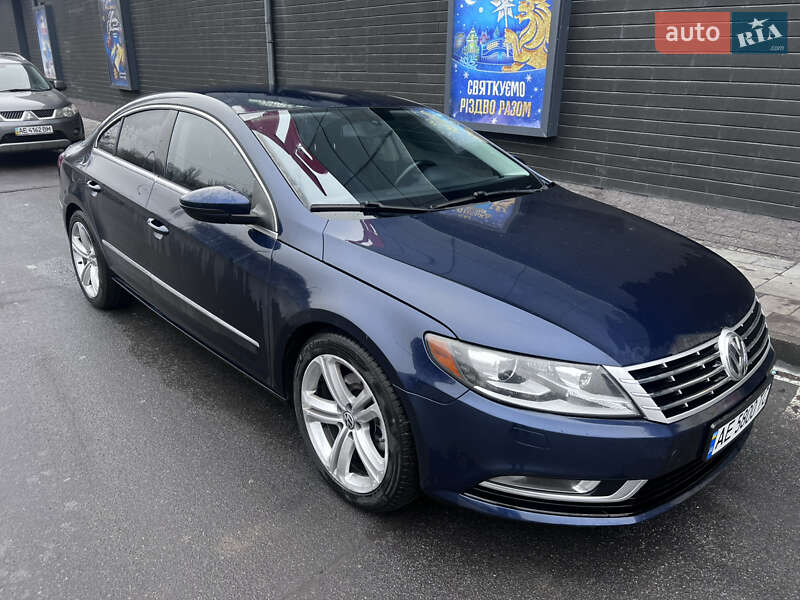 Купе Volkswagen CC / Passat CC 2012 в 
