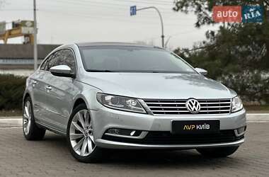 Купе Volkswagen CC / Passat CC 2013 в Києві