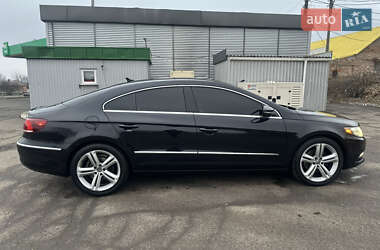 Купе Volkswagen CC / Passat CC 2012 в 
