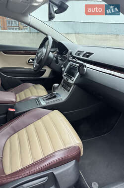 Купе Volkswagen CC / Passat CC 2011 в Днепре