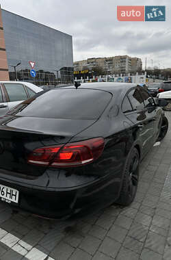 Купе Volkswagen CC / Passat CC 2012 в 