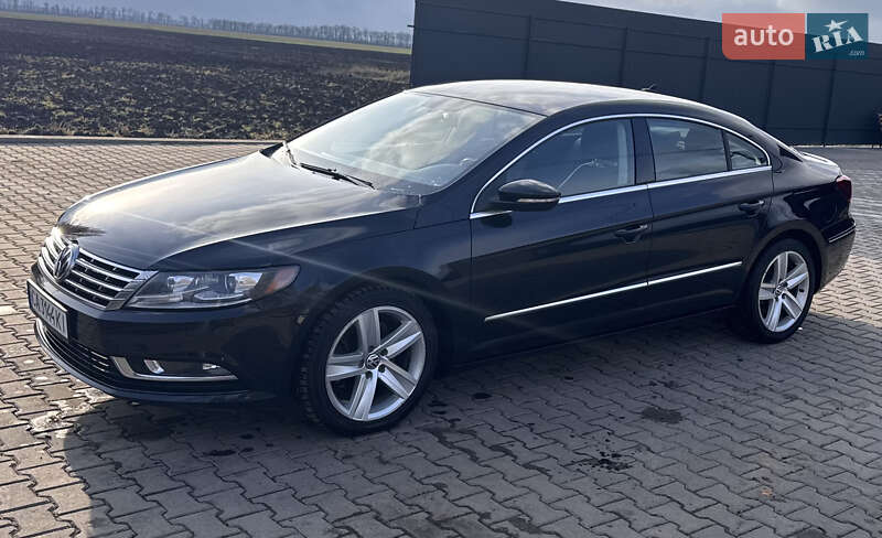 Купе Volkswagen CC / Passat CC 2012 в 