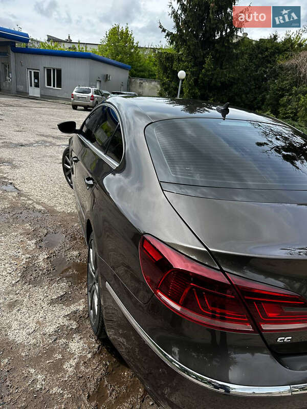 Купе Volkswagen CC / Passat CC 2012 в Львове фото 5 Купе Volkswagen CC / Passat CC 2012 в Львове
