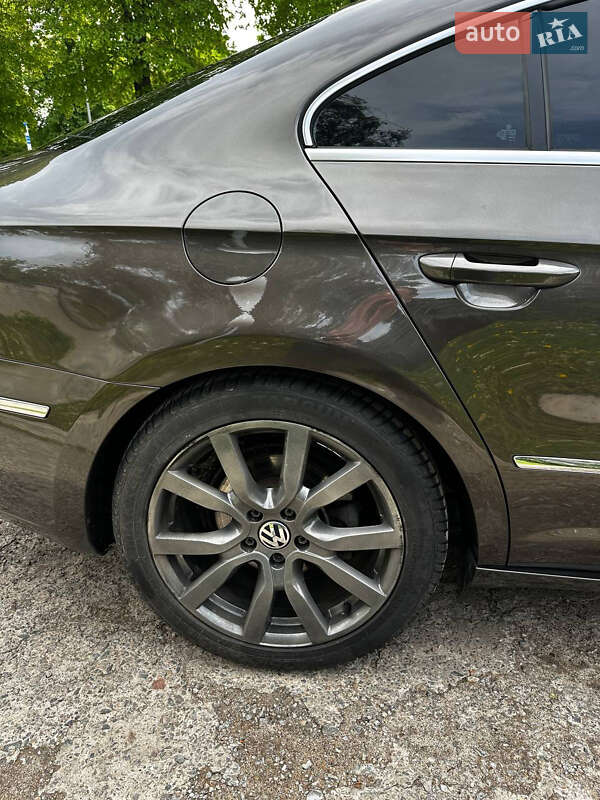 Купе Volkswagen CC / Passat CC 2012 в Львове фото 13 Купе Volkswagen CC / Passat CC 2012 в Львове