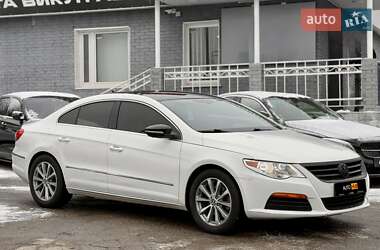 Купе Volkswagen CC / Passat CC 2010 в 