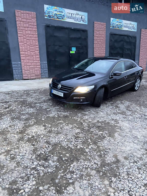 Купе Volkswagen CC / Passat CC 2010 в 