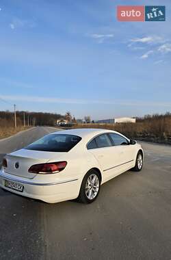 Купе Volkswagen CC / Passat CC 2013 в Львові