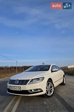 Купе Volkswagen CC / Passat CC 2013 в Львові