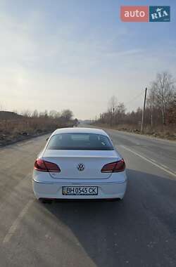 Купе Volkswagen CC / Passat CC 2013 в Львові