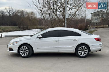 Купе Volkswagen CC / Passat CC 2011 в Киеве