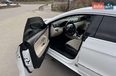 Купе Volkswagen CC / Passat CC 2011 в Киеве