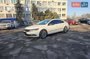 Купе Volkswagen CC / Passat CC 2013 в Кам'янському